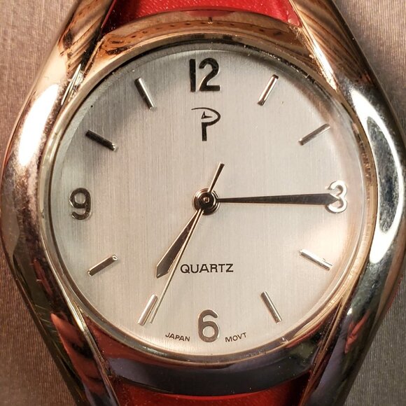 Vintage Japan Movt Ladies Watch w/ Red Band - Picture 2 of 6